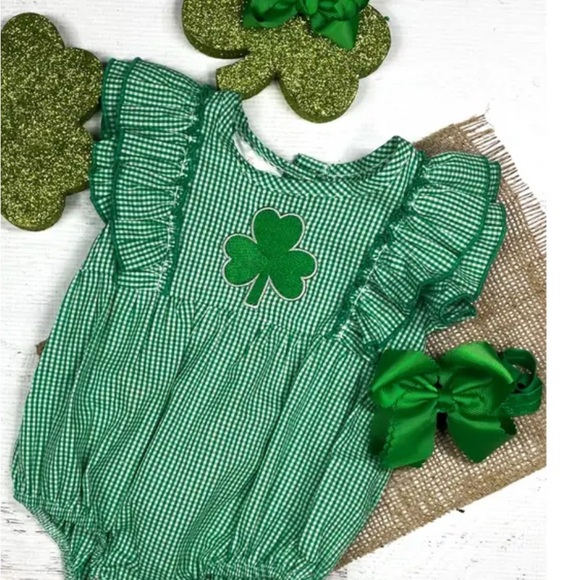 The Co. Other - *3/$20 Green Gingham Shamrock Baby Bubble Romper